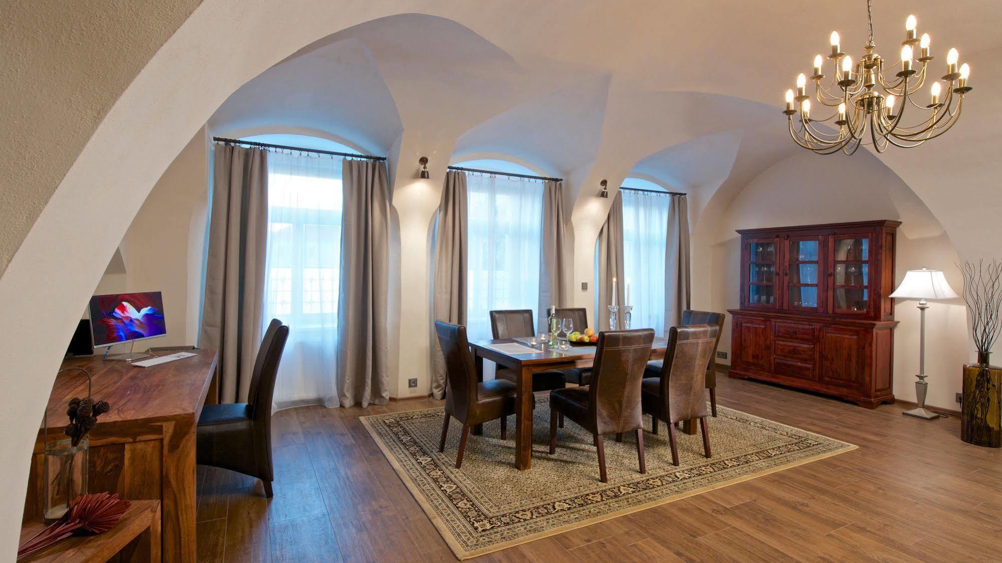 Redfoxapartment